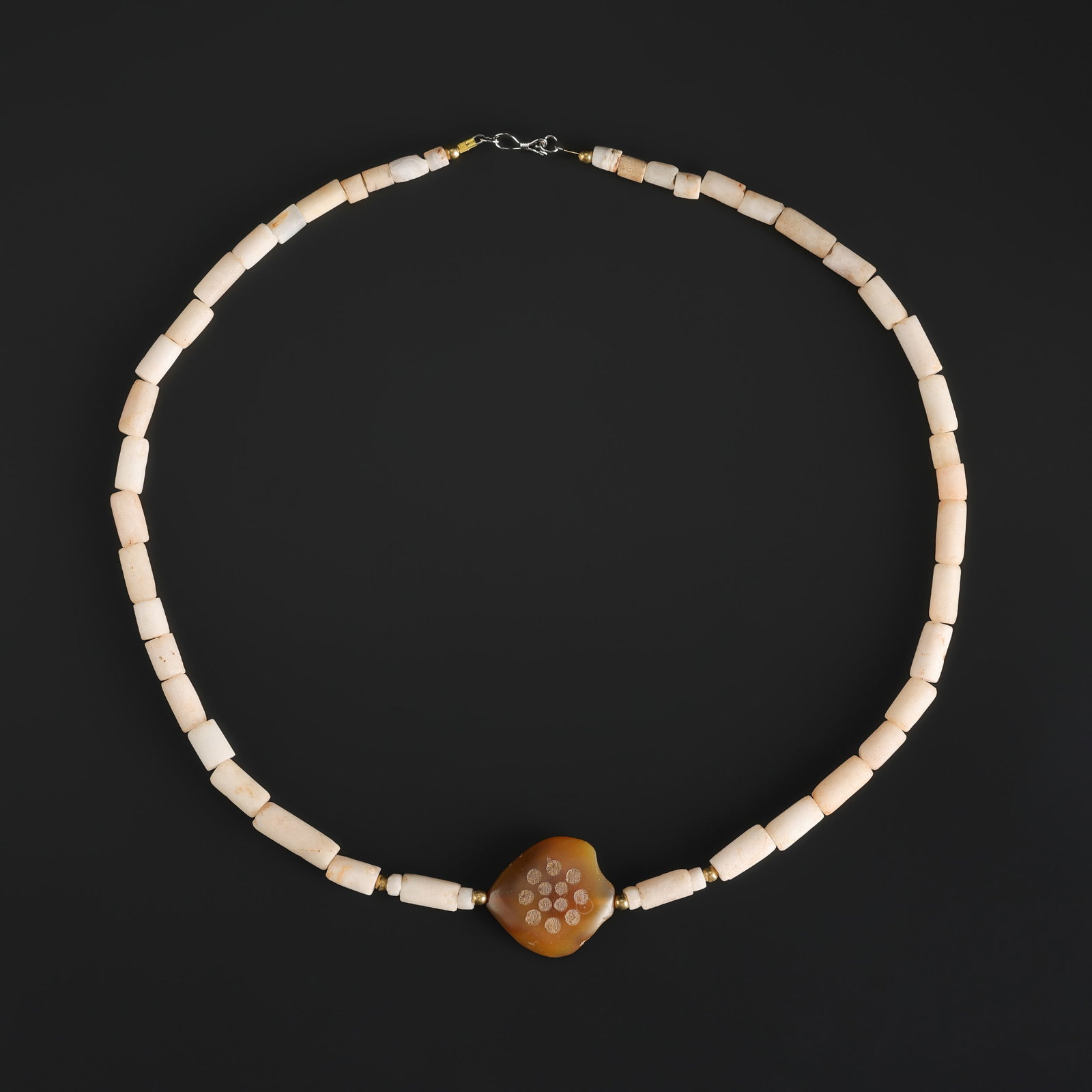 Old Antique Ancient Shell Beads Necklace (1 of 5)