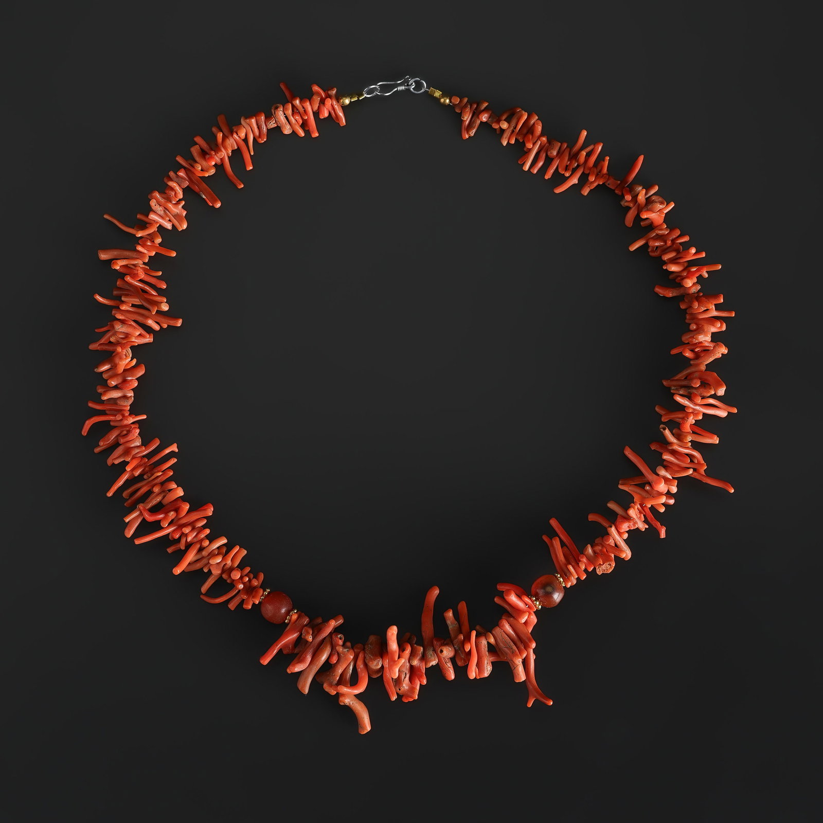 Stunning Vintage Natural Deep Red Coral Branch Coral Necklace: Stunning Vintage Natural Deep Red Coral Branch Coral Necklace Length: 22in Total Weight: 57gram