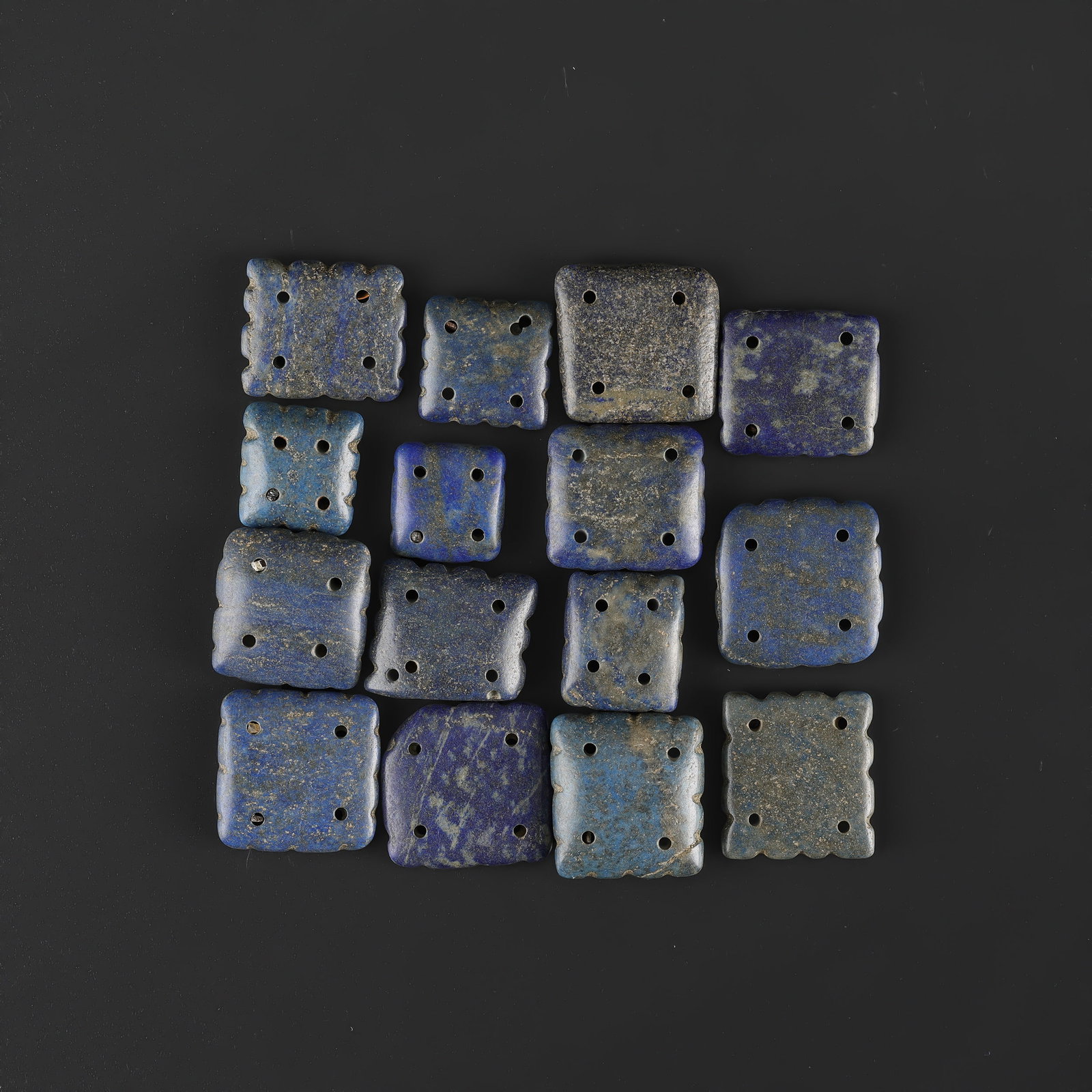 Collection of Antique Old Lapis Lazuli Beads Lot: Collection of Antique Old Lapis Lazuli Beads Lot Total Weight: 93gram