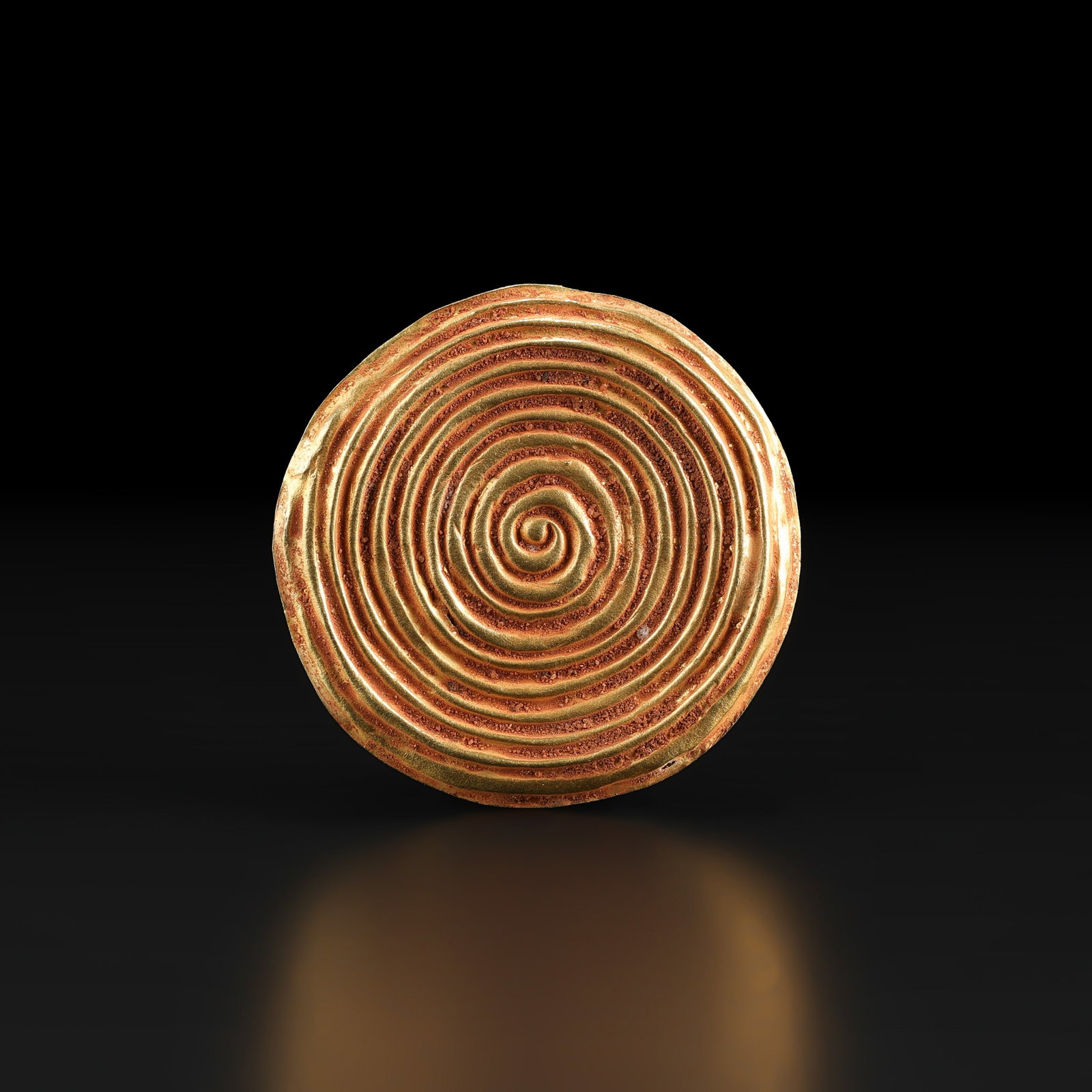 Vintage 18K Gold Pendant with a Swirl Design (1 of 5)