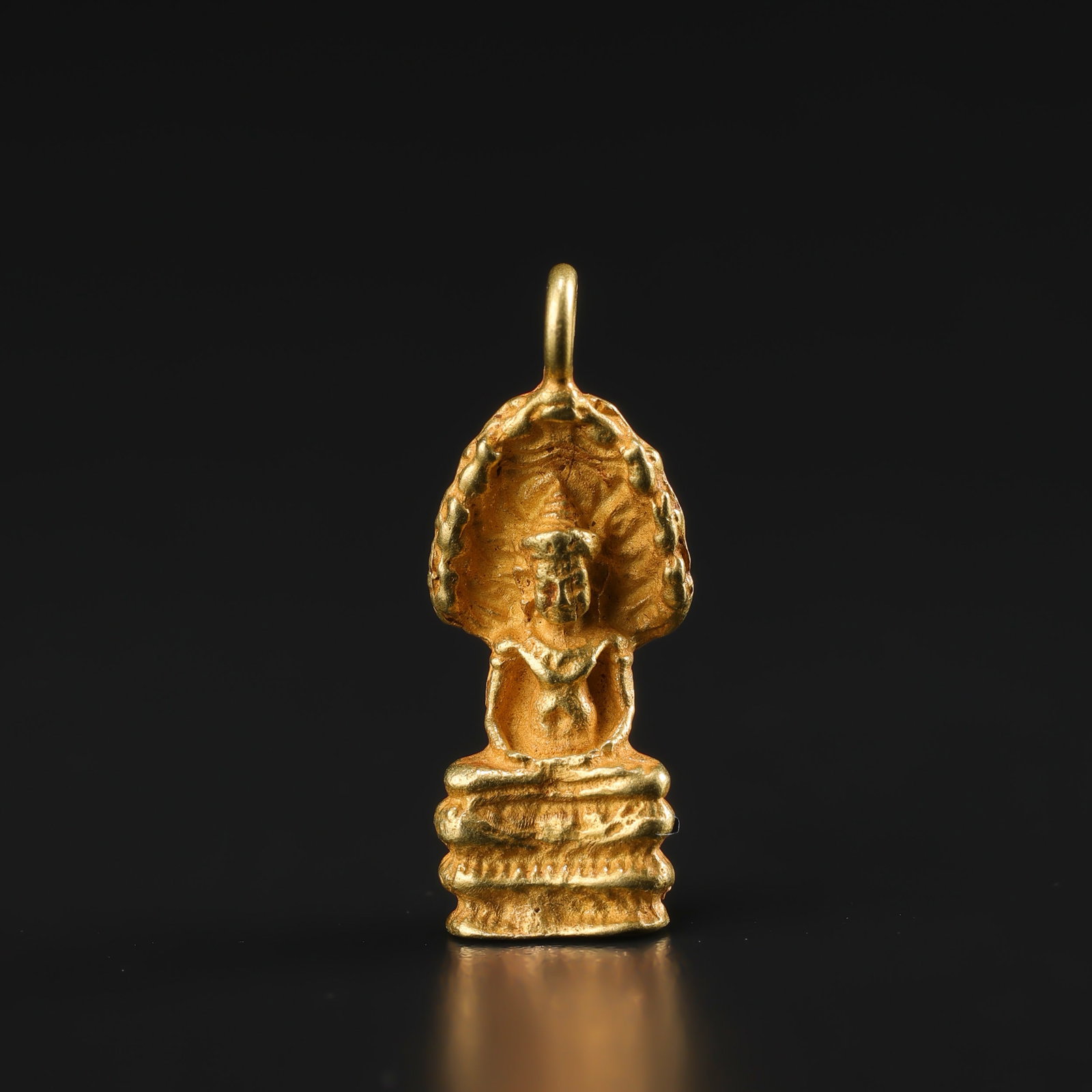 Thai Buddha Amulet 18K Gold Pendant: Fine Gold Thai Buddha Amulet 18K Gold Pendant. A desirable auction piece with strong decorative presence and fine gold craftsmanship. Well suited for Tibetan and Himalayan collectors, display, or addi