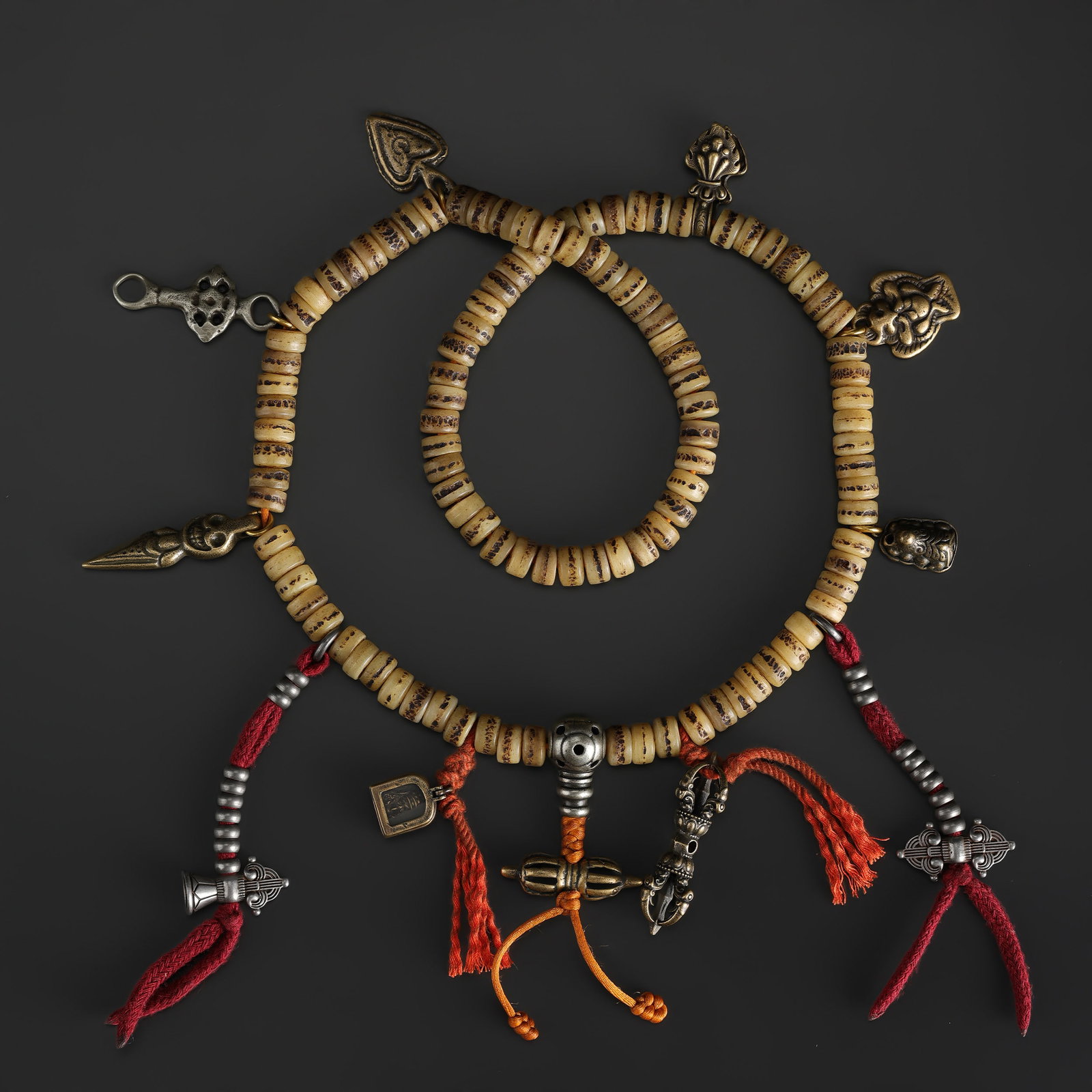 Tibetan Buddhism Mala Bone Prayer Beads Counter with Protective Amulets (1 of 4)