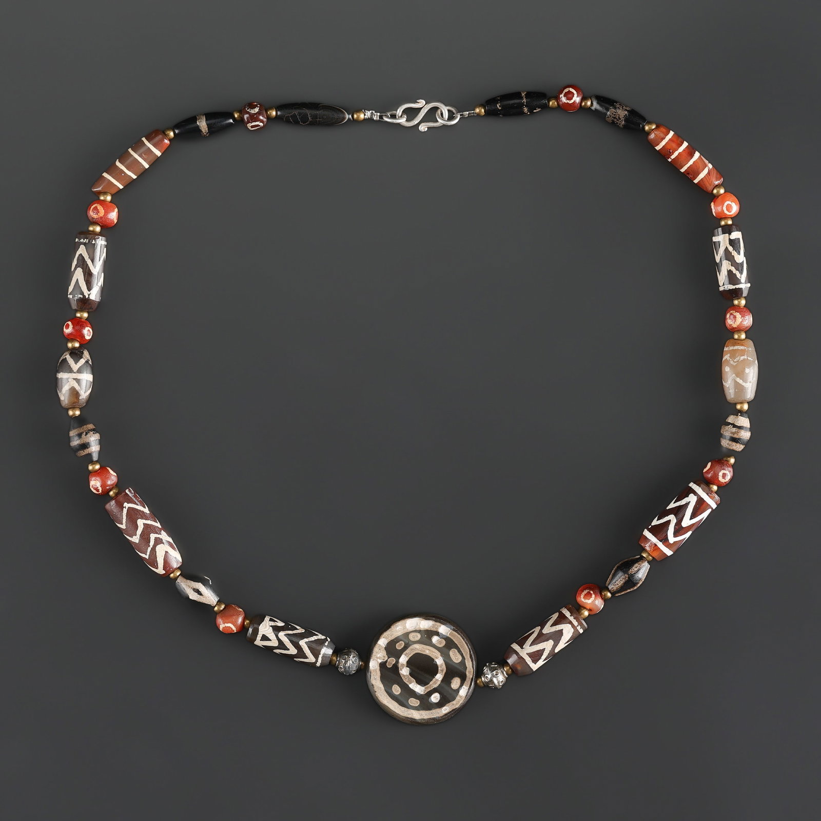 Himalayan Tibetan Tian Zhu Antique Decorated Etched Carnelian Beads Necklace (1 of 5)