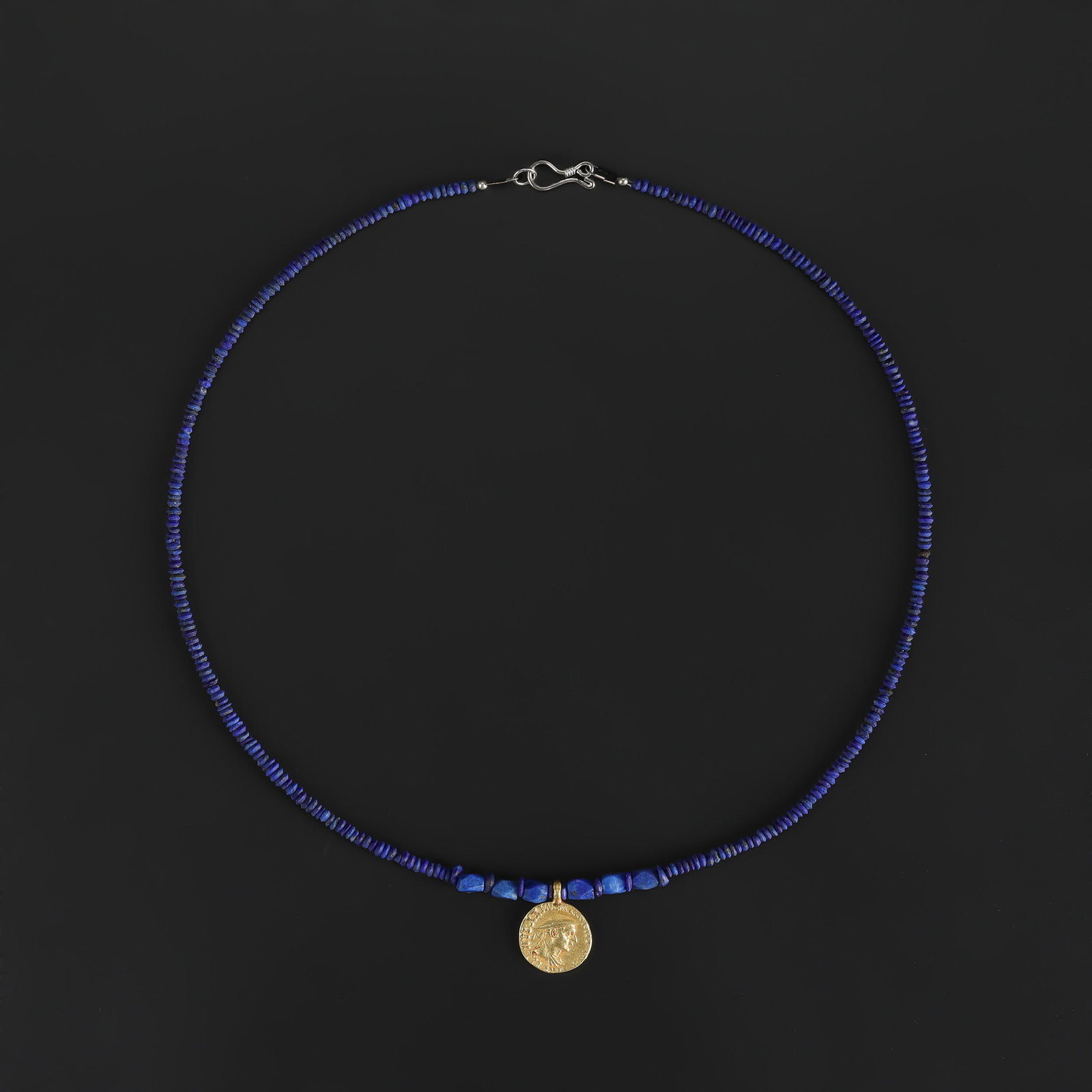 Fine Lapis Lazuli Beads Necklace with 18K Gold coin Pendant: Fine Lapis Lazuli Beads Necklace with 18K Gold coin Pendant, featuring selected beads or ornaments with decorative appeal for collectors. Length: 18in Total Weight: 8gram