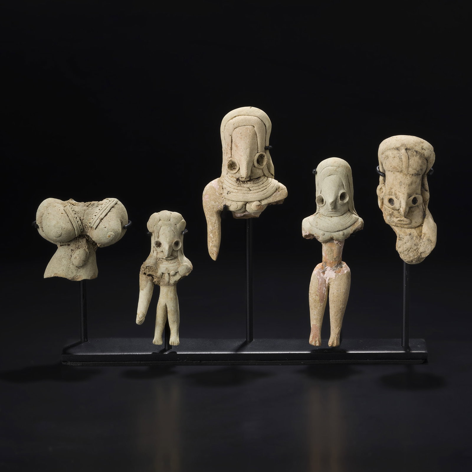 Ancient Near Eastern Pottery Fragments Figures Idols (1 of 5)