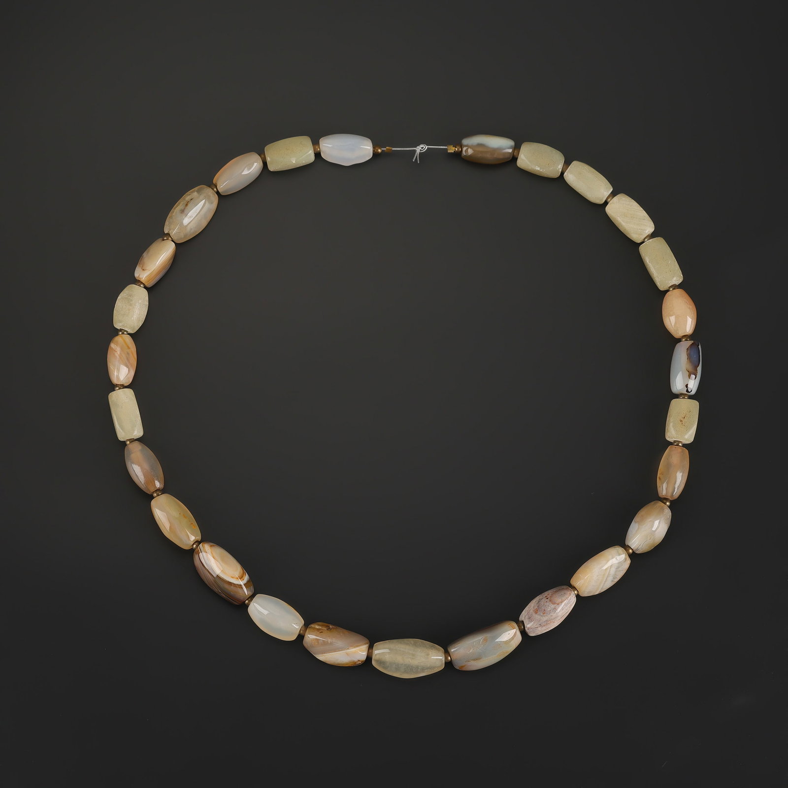 Old Banded Agate Beads Necklace: Old Banded Agate Beads Necklace featuring quality craftsmanship and collectible appeal. Suitable for display or collection. Length: 22in Total Weight: 79gram