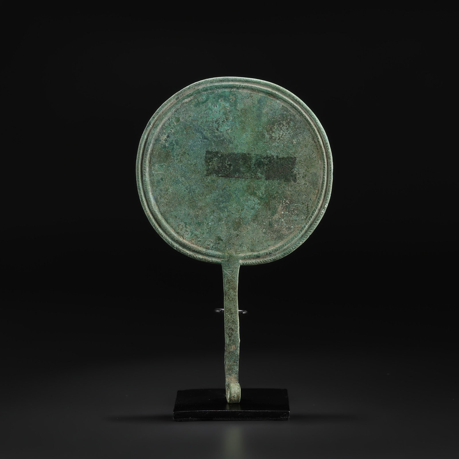 Roman Byzantine Bronze Mirror Collectables: Roman Byzantine Bronze Mirror Collectables featuring quality craftsmanship and collectible appeal. Suitable for display or collection. Size Detail: 14 x 23cm Weight: 249gram