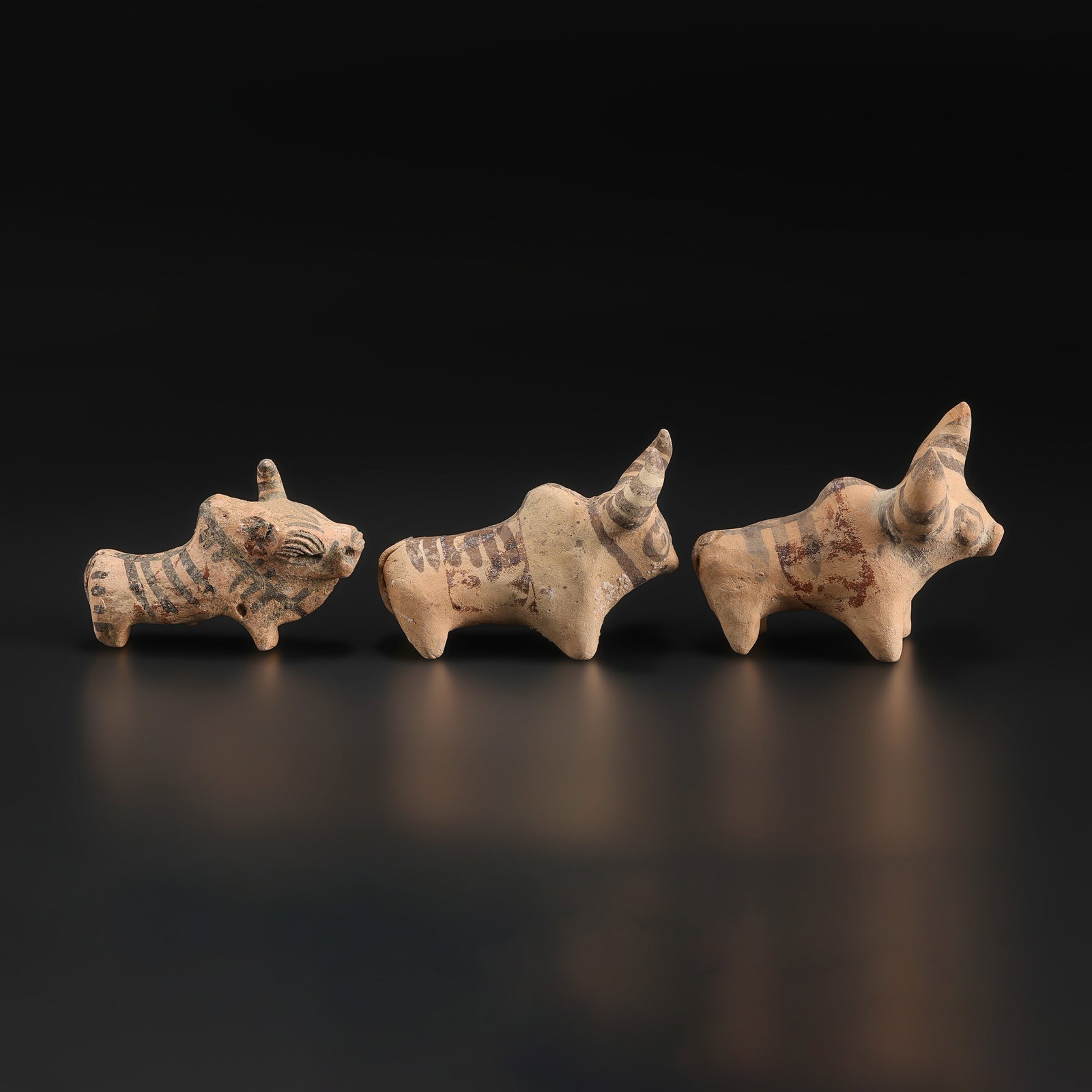 Indus Valley Harrapa Mohenjo Daro Terracotta Bichrome Zebu Bull Statues (1 of 5)
