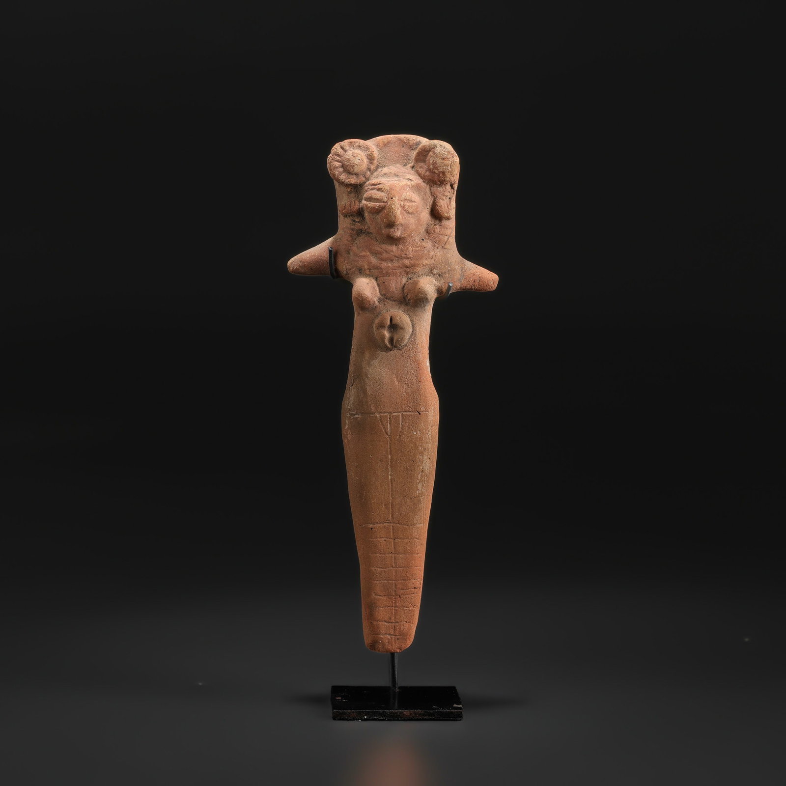 Antique Indus Valley Terracotta Clay Idol: Antique Indus Valley Terracotta Clay Idol featuring quality craftsmanship and collectible appeal. Suitable for display or collection. Size Detail: 7.3 x 18cm Weight: 128gram