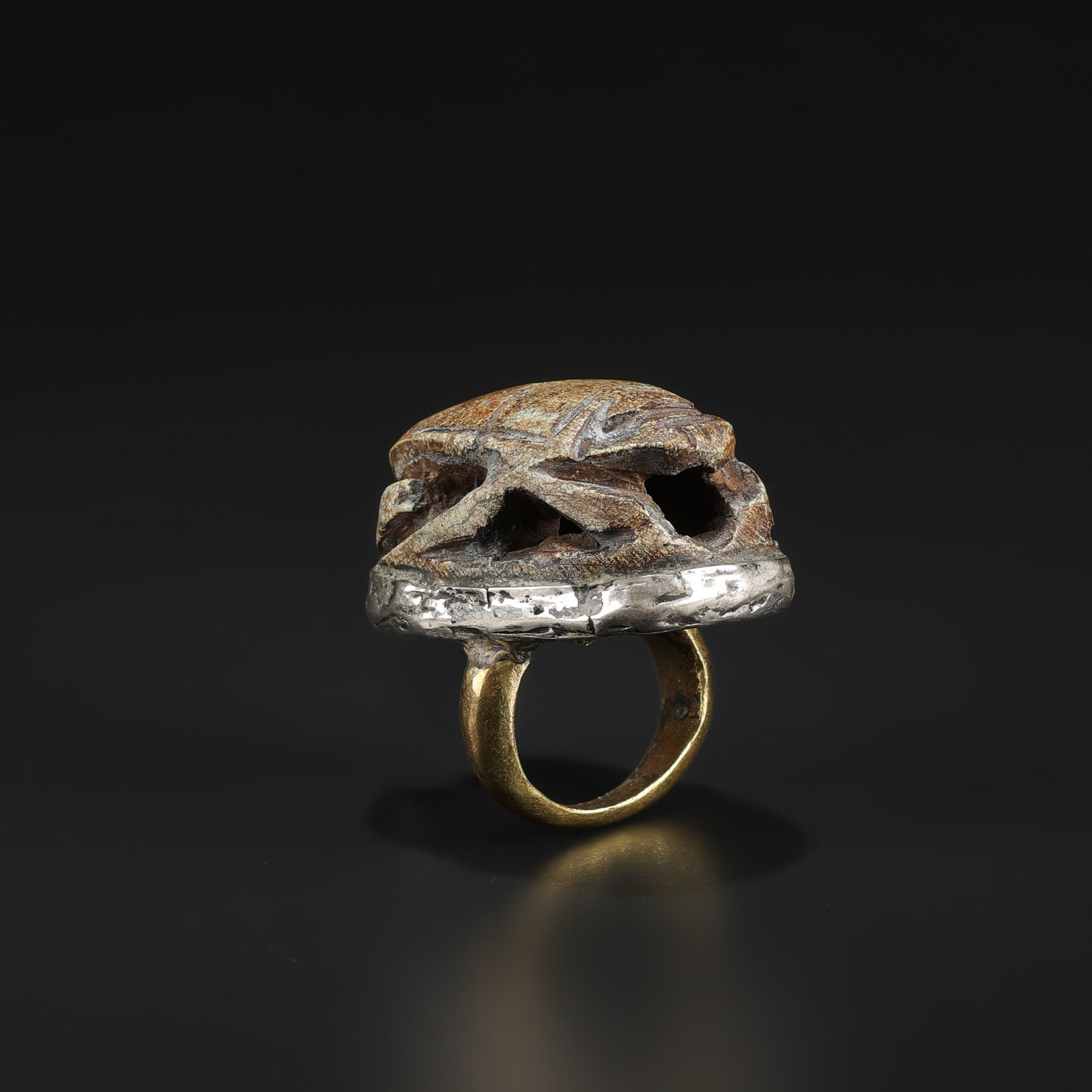 Egyptian Faience Scarab Decorated In Metal Ring (1 of 5)