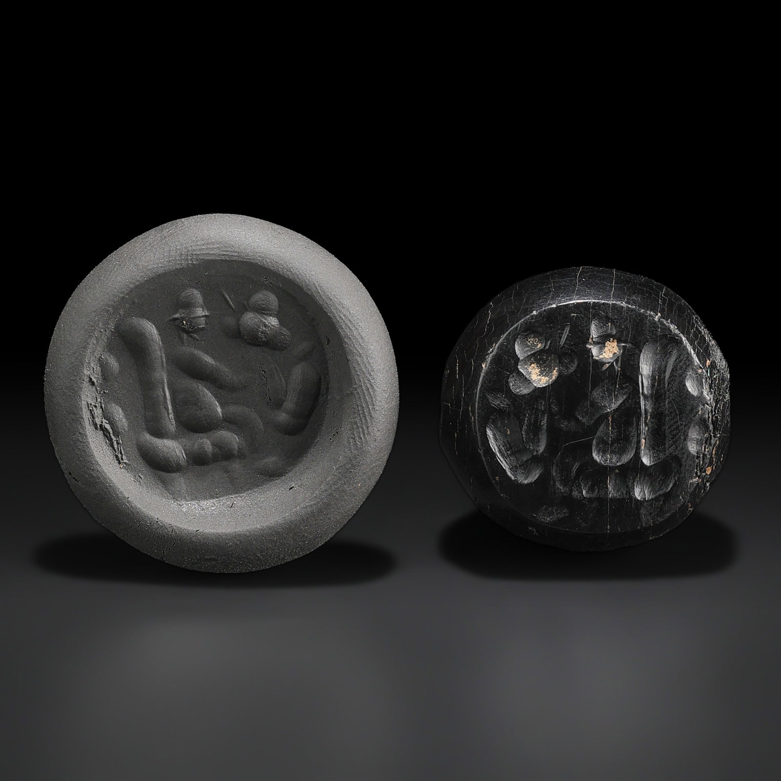 Antique Near Eastern Bactrian Intaglio Stamp Engraved Figures Bead Pendant (1 of 5)