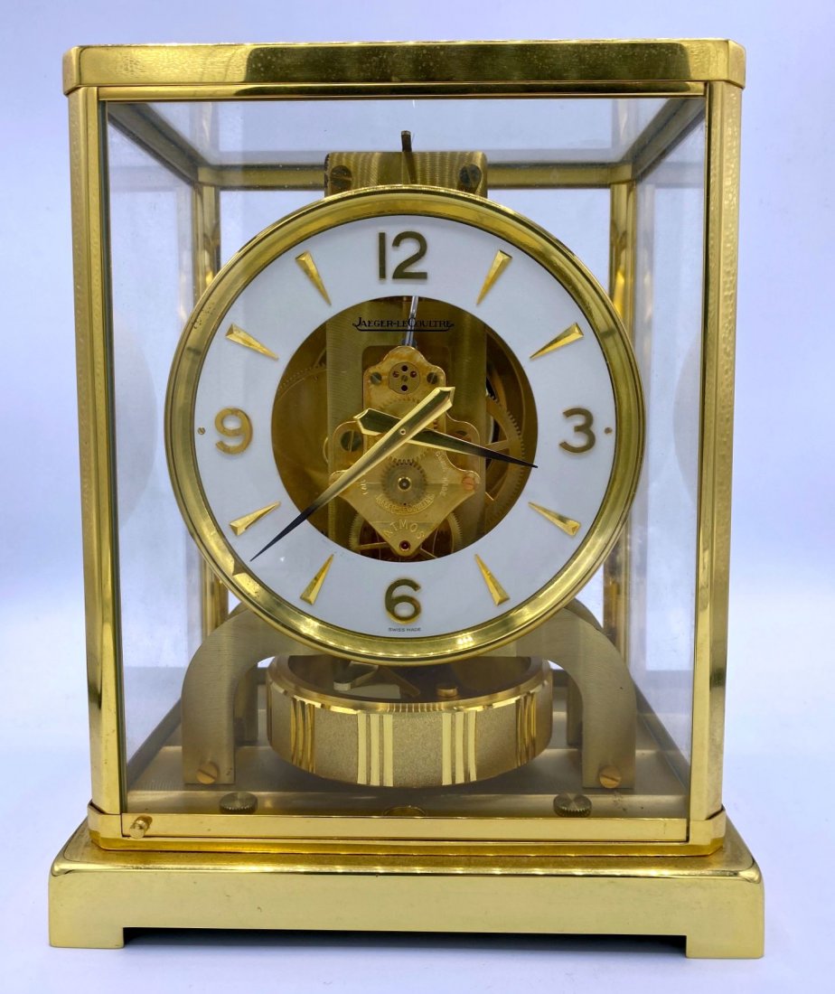 Swiss Jaeger LeCoultre Atmos Clock: Swiss Jaeger LeCoultre Atmos Clock. Serial 349075, 8 3/4" high, 7" wide, 5 1/2" deep.