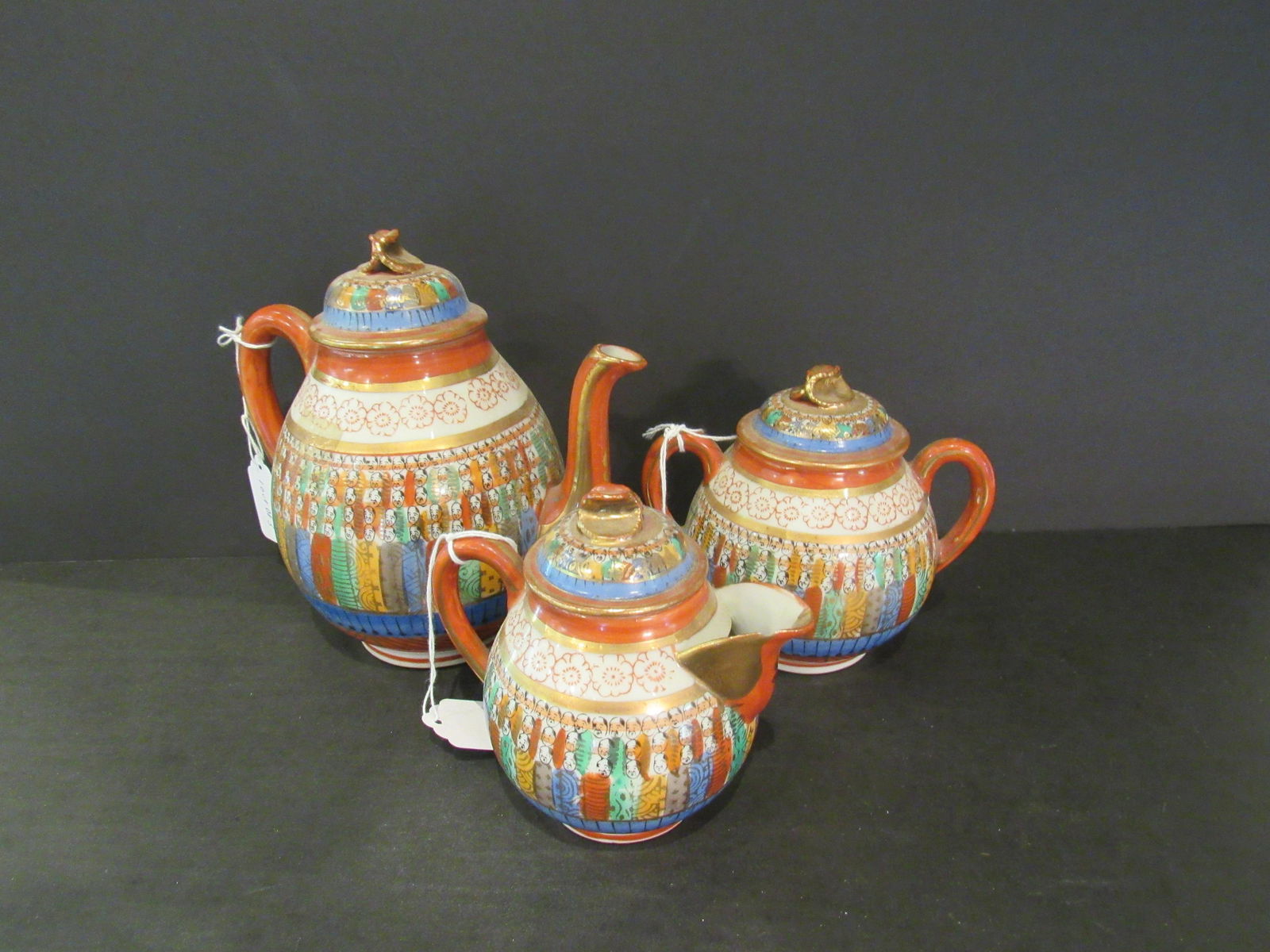 Vintage Porcelain Japanese Teapot Set Thousand Faces (1 of 17)