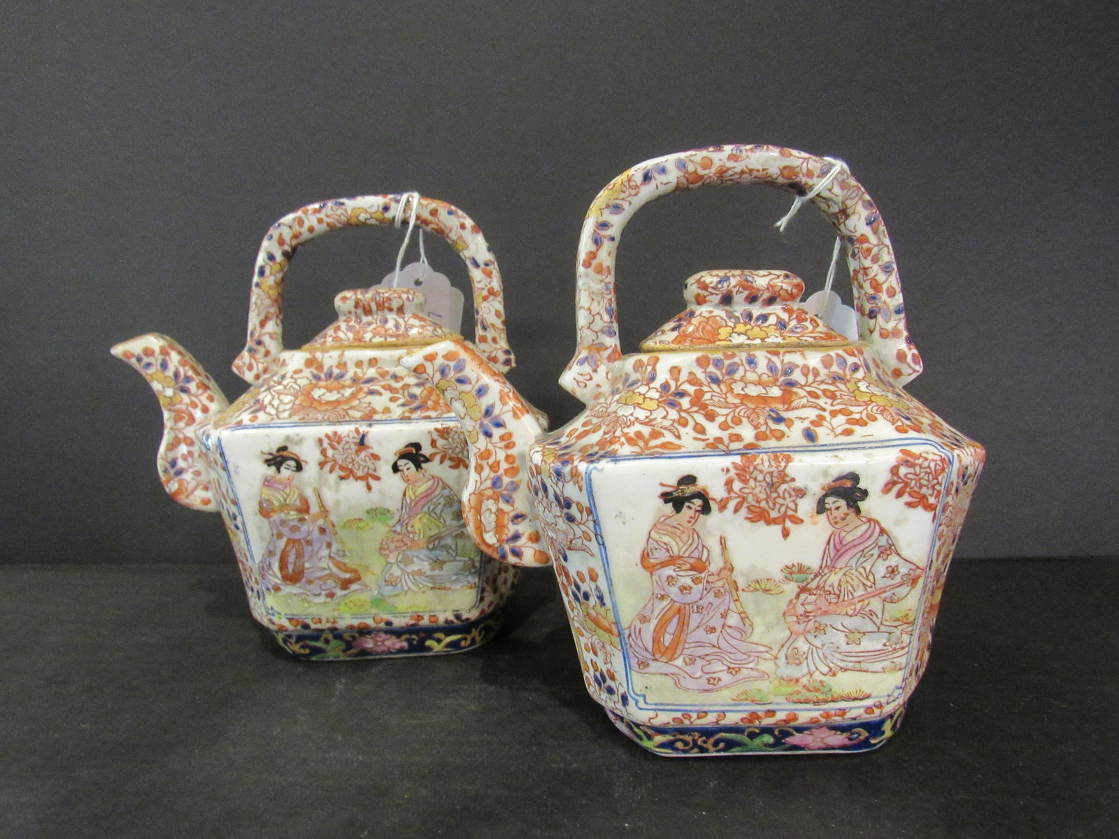 Pair of Vintage Porcelain Japanese Teapots Signed (1 of 13)