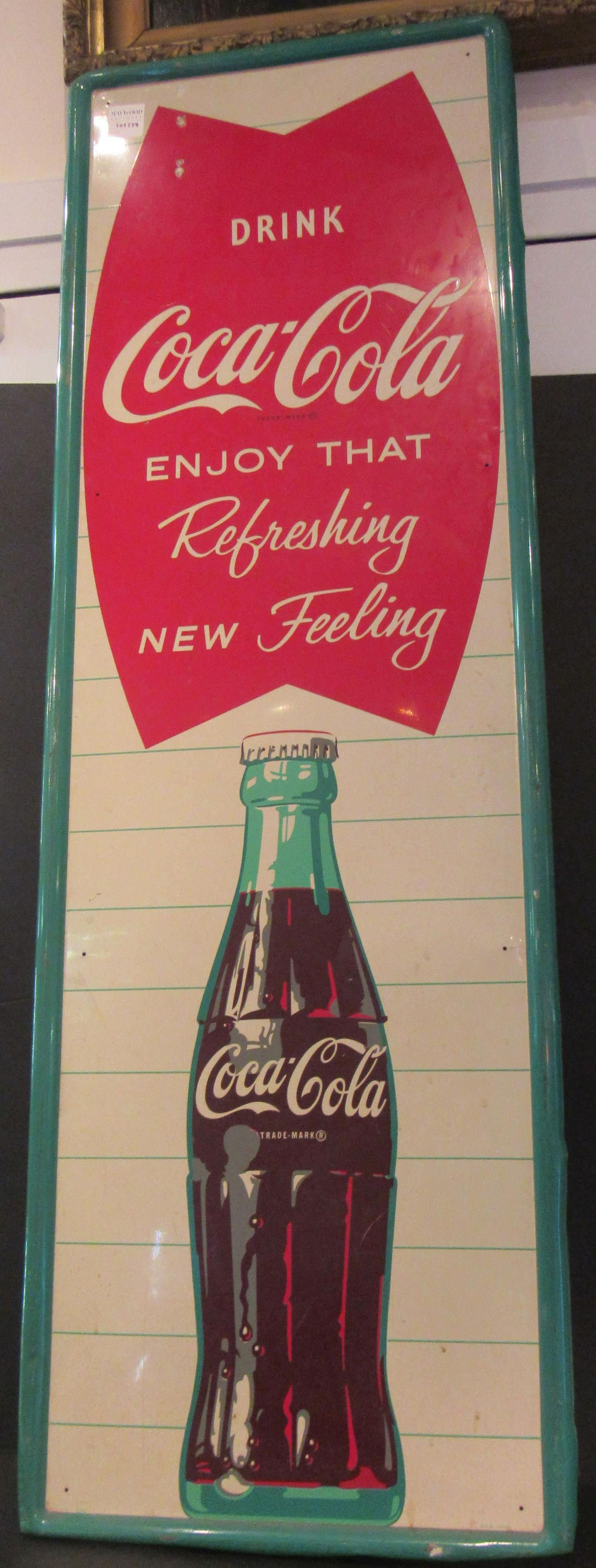 Vintage Coca-Cola Soda Fishtail Metal Tin Sign (1 of 11)
