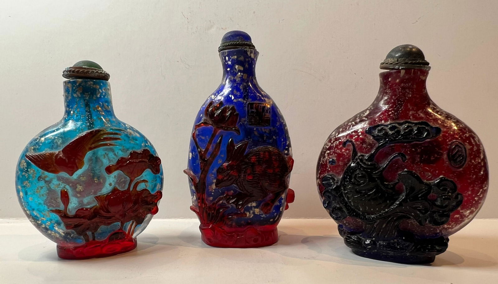 Lot of 3 Asian Chinese Peking Glass Snuff Bottles (1 of 7)