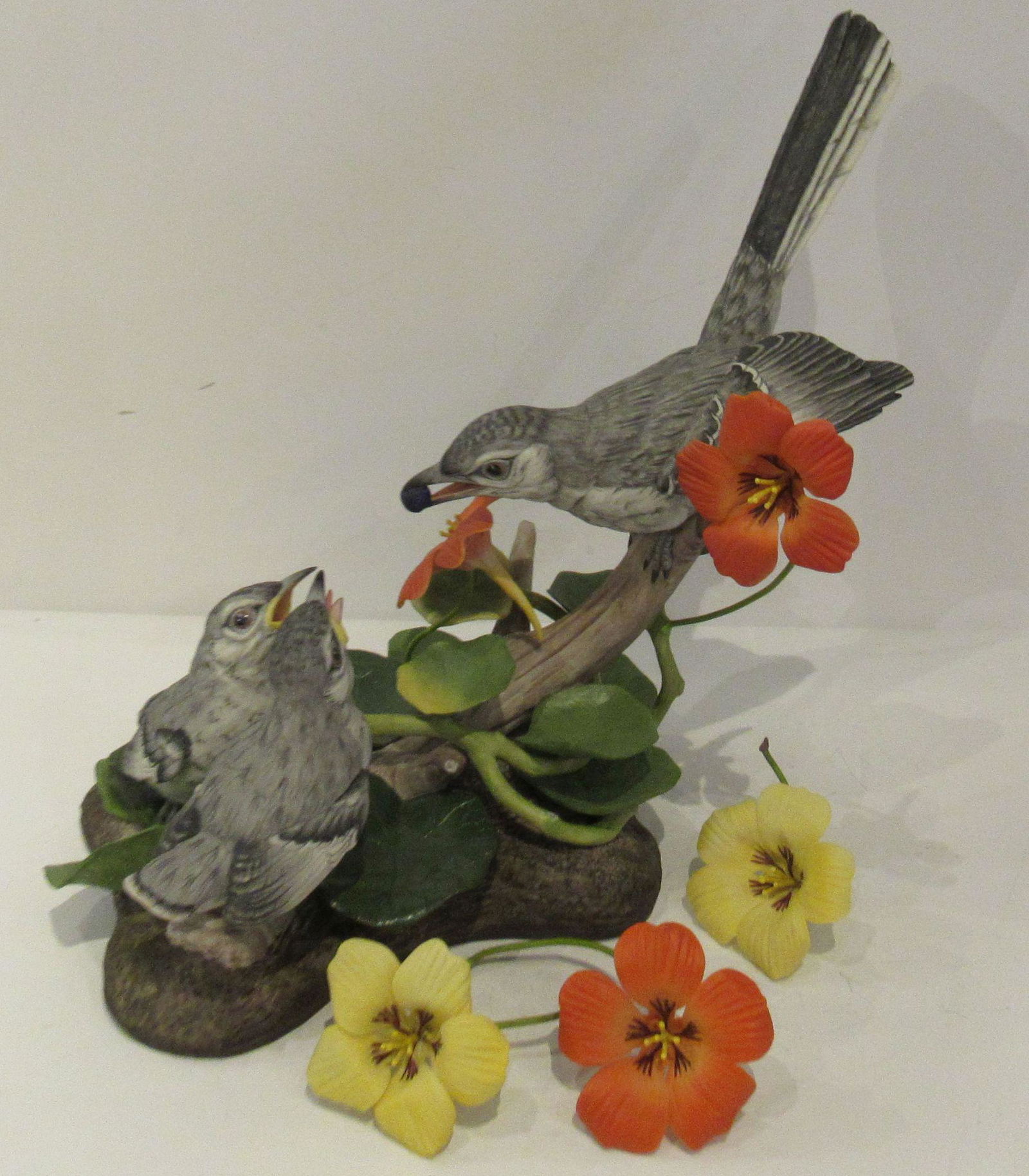 Vintage Boehm Mockingbird Figurine (1 of 5)