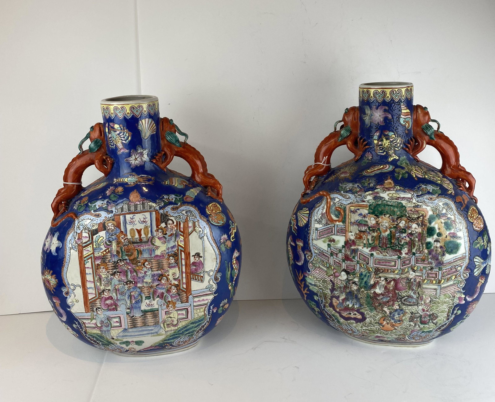 Vintage Pair of Oriental Chinese Large Vases Signed (1 of 7)