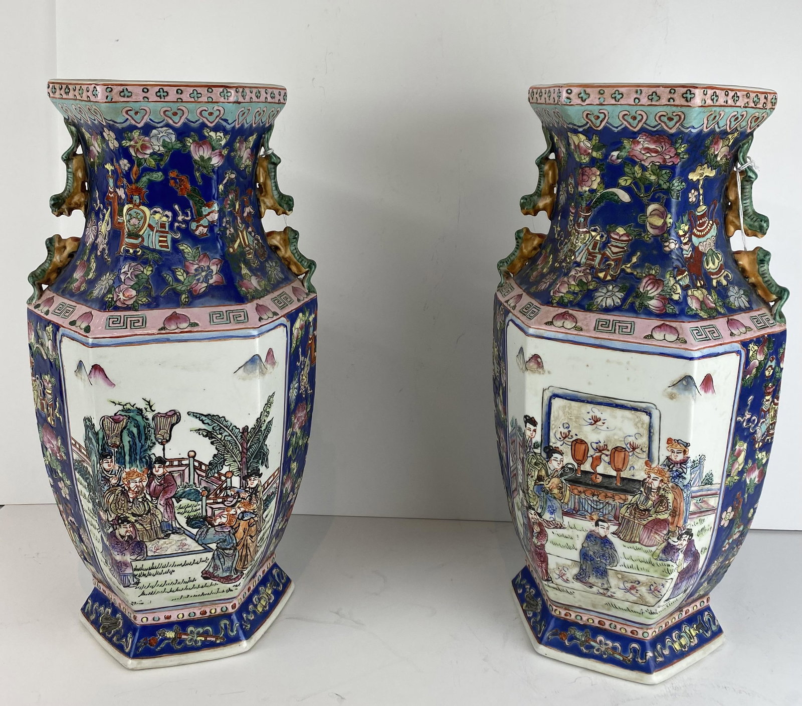 Vintage Chinese Pair of Signed Vases (1 of 6)