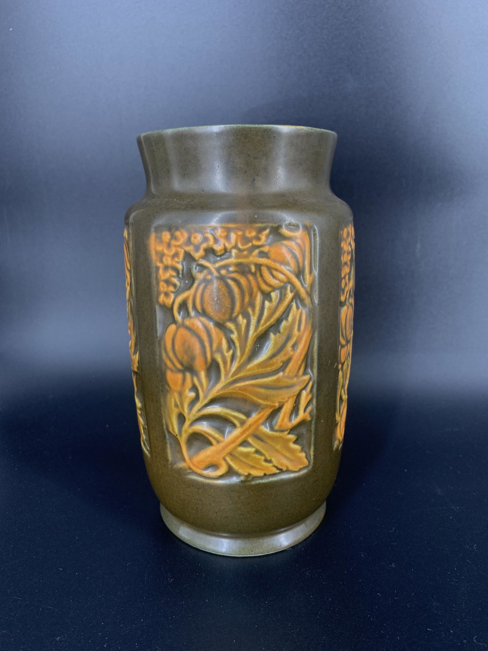 Vintage Brown Roseville Potterty Rosecraft Panel Vase (1 of 5)