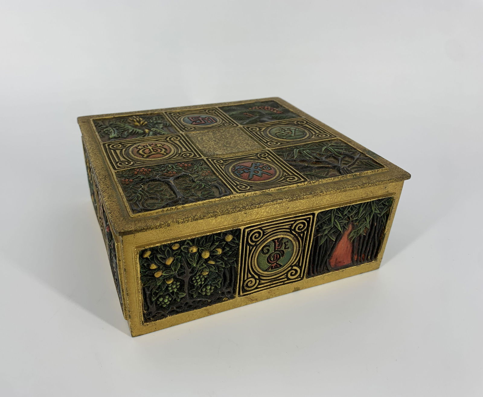 Tiffany Studios N Y (1902-1932), Cold-Painted Bronze Bookmark Pattern Humidor Cigar Box #1656 (1 of 10)