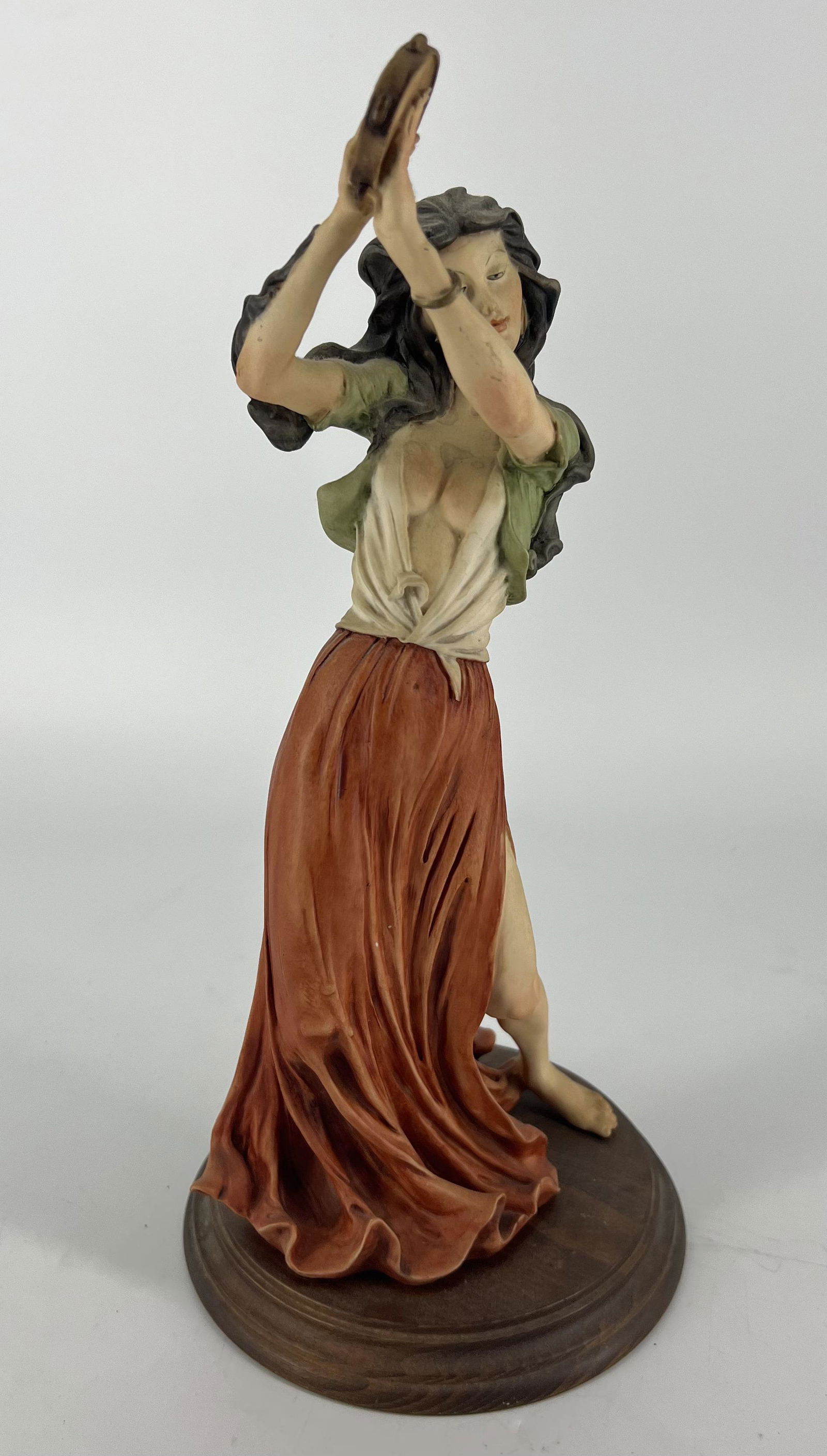 Antique Giuseppe Armani Porcelain Sculpture Figural Gypsy Girl w