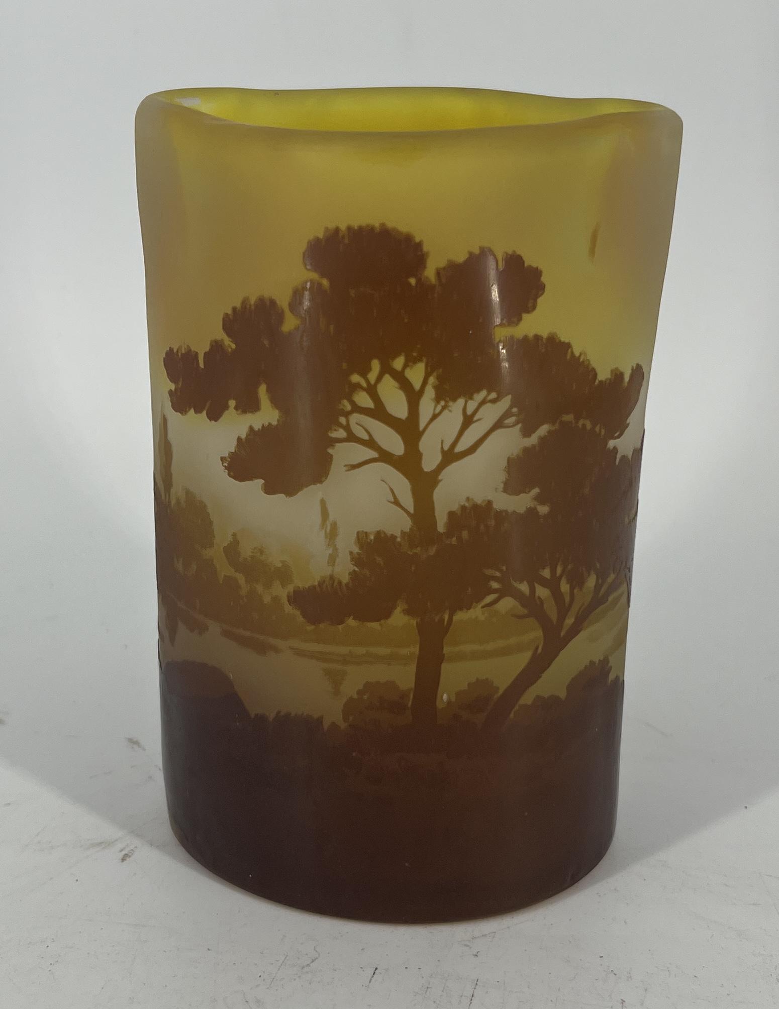 Emille Galle Cameo Vase Pond Lake Amber Orange (1 of 6)