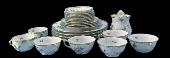 Lot of 22 Pieces Herend Handpainted 'Queen Victoria' Porcelain Hungary: Vintage Hungarian Herend Hand painted 'Queen Victoria' porcelain lot. Signature on bottom of each piece. Hairline crack on one of the cups. There is a piece of the green porcelain flower missing from 