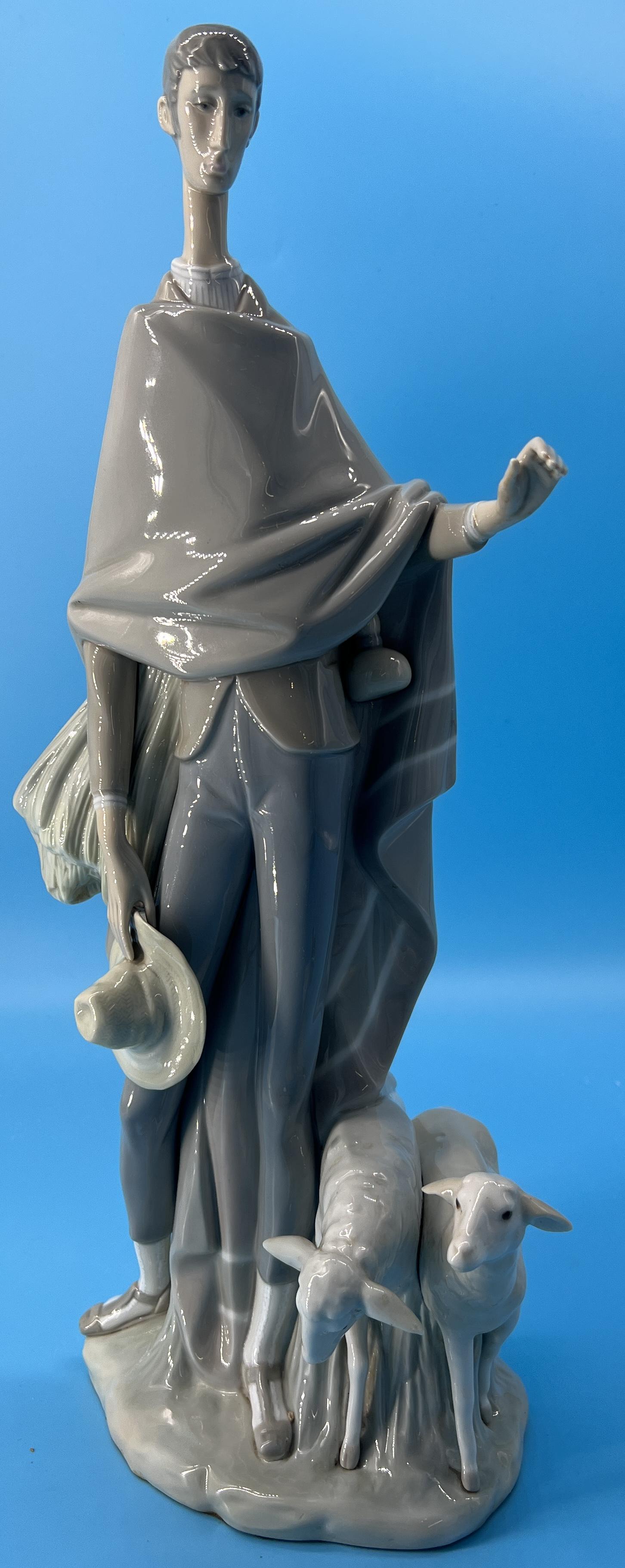 Vintage Lladro Porcelain Figurine 'Shepherd' Type 595 Spain (1 of 9)
