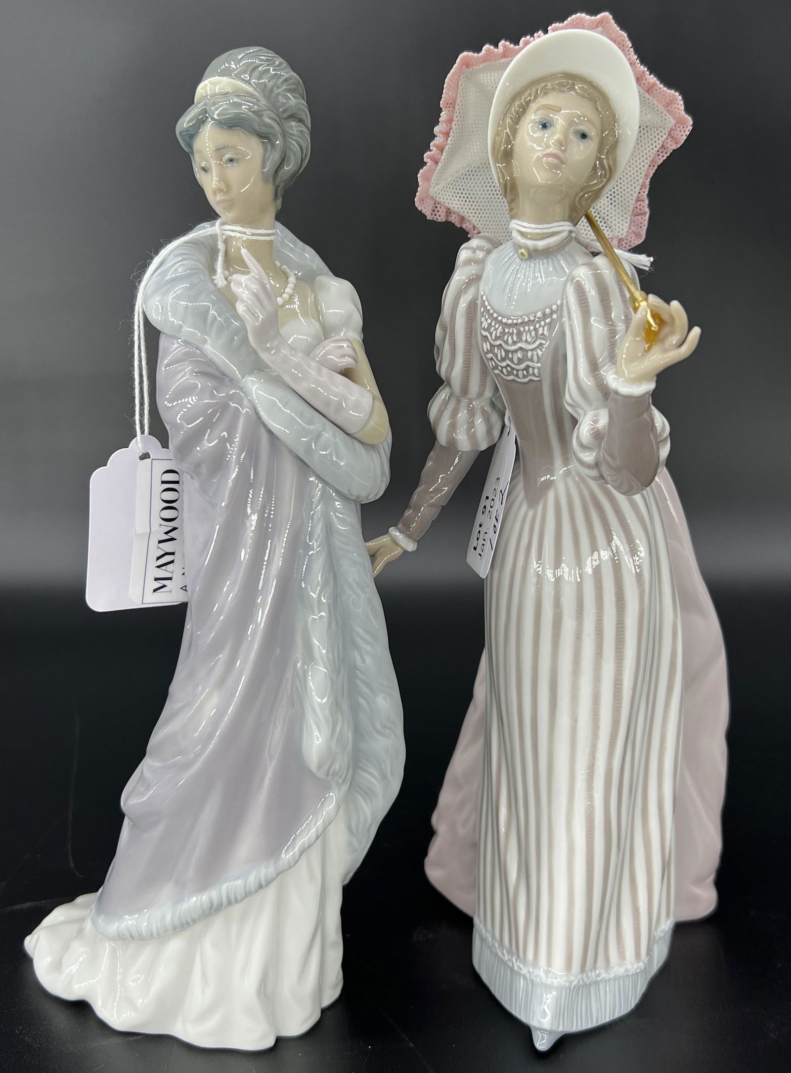 Vintage Lladro Spain Lot of 2 Porcelain Figurines (1 of 5)