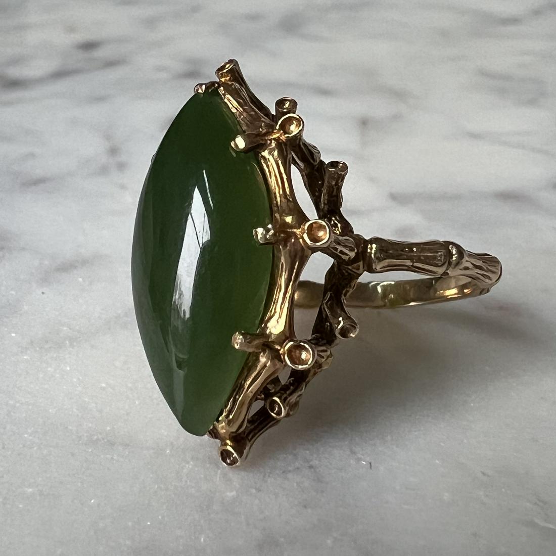 Vintage Bamboo Design 14k Yellow Gold and Green Jade Ring (1 of 6)