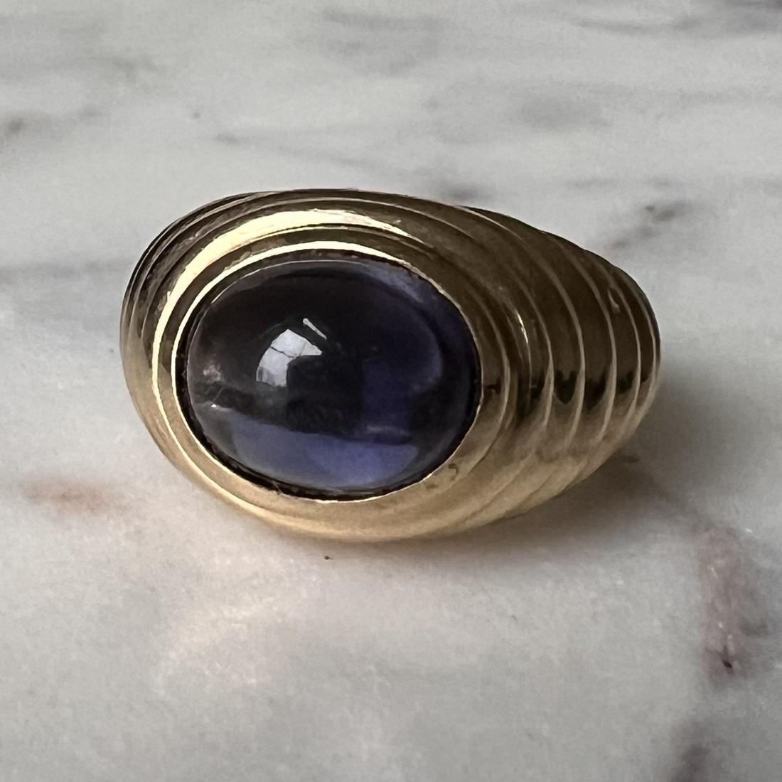 Vintage 14k Yellow Gold & Amethyst Cabochon Pinky Ring Signet (1 of 5)