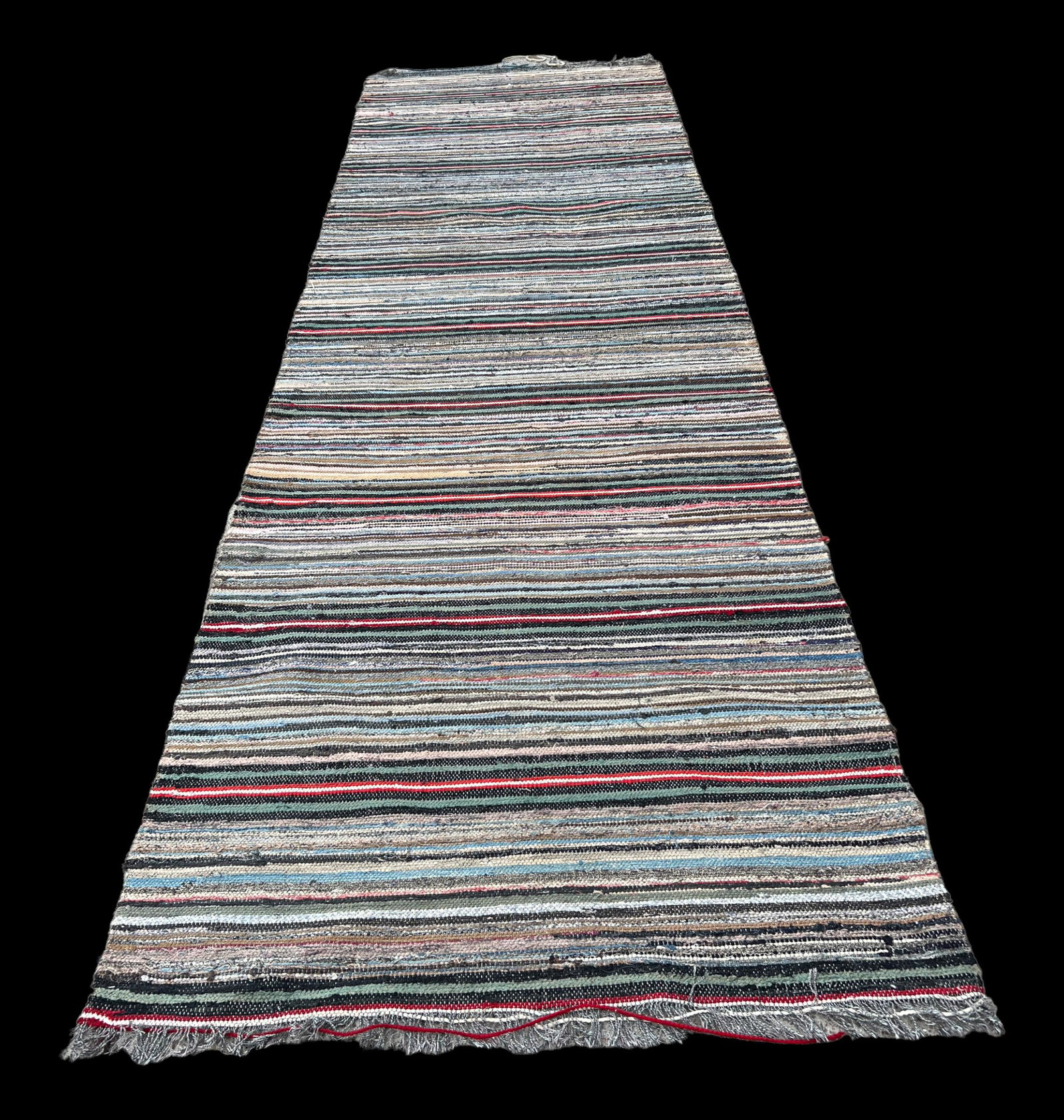 Antique Primitive Rag Rug Carpet Runner: Primitive rag rug runner. Size: 36.5" x 100". Folk art.