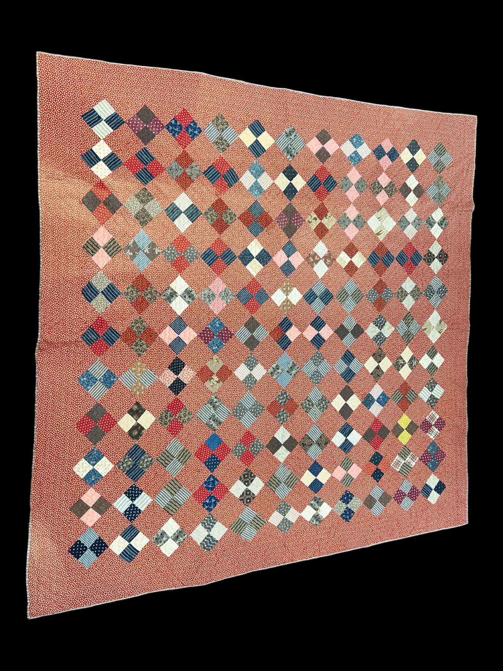 Antique Primitive Handmade Quilt Blanket Farmhouse Diamond Design: Primitive handmade quilt. Farmhouse diamond design quilt. Size: 72" x 75". Folk art. 4 diamonds in a square pattern.