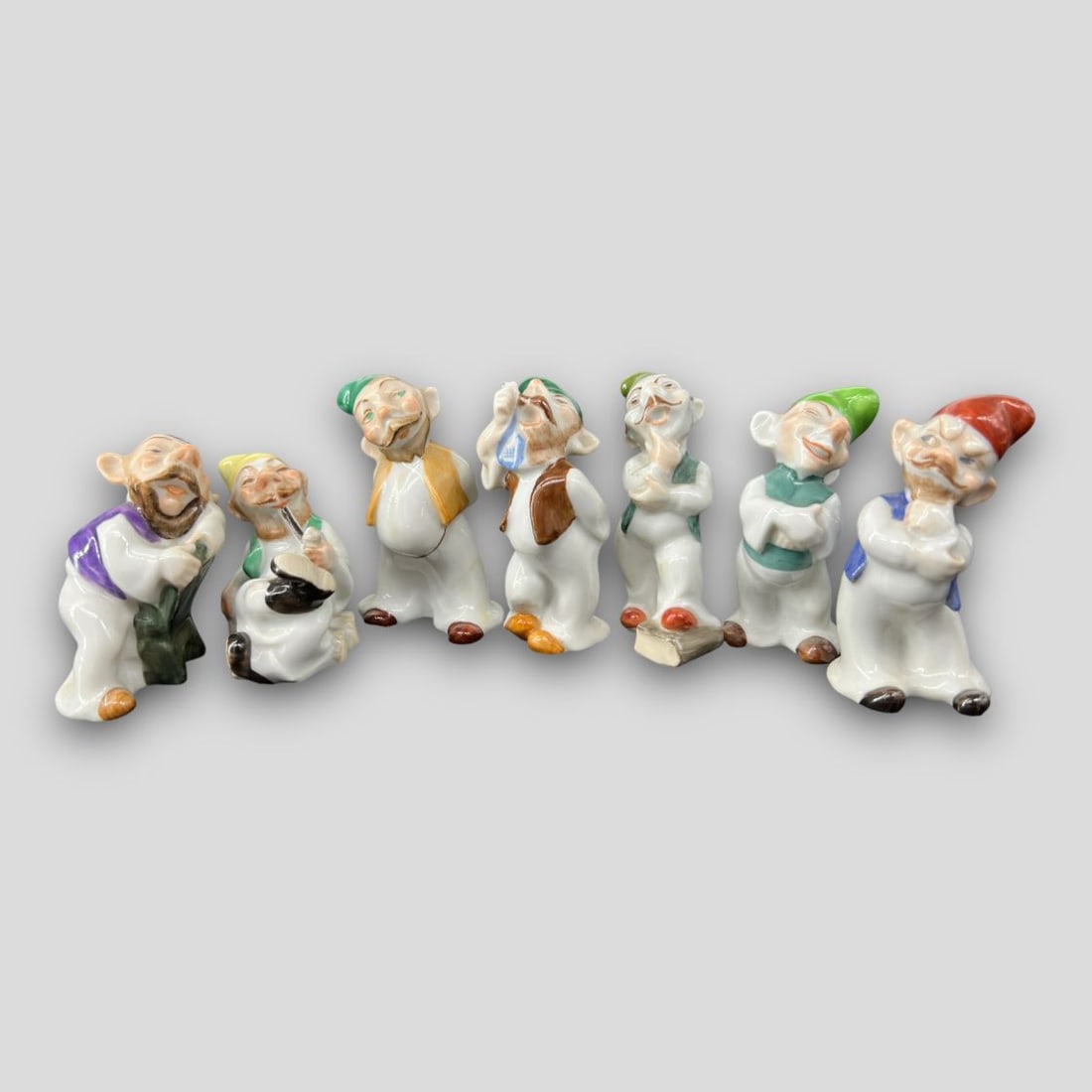 Antique Herend Hungary Seven Porcelain Drawves Figurines (1 of 9)