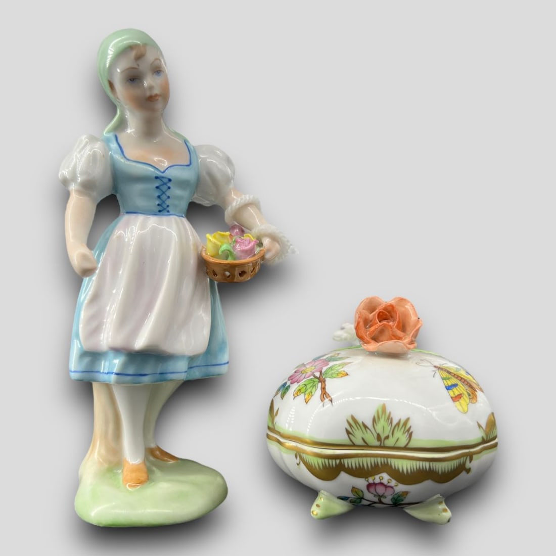Antique Lot of 2 Porcelain Herend Hungary Pieces Queen Victoria Lidded Dish & Figurine (1 of 8)