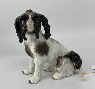 Antique Meissen Dog Porcelain Figurine: Antique Meissen Dog Porcelain Figurine. Approximate size: 5'' x 5.75'' x 2''
