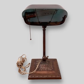 Antique Emeralite Desk Bankers Lamp