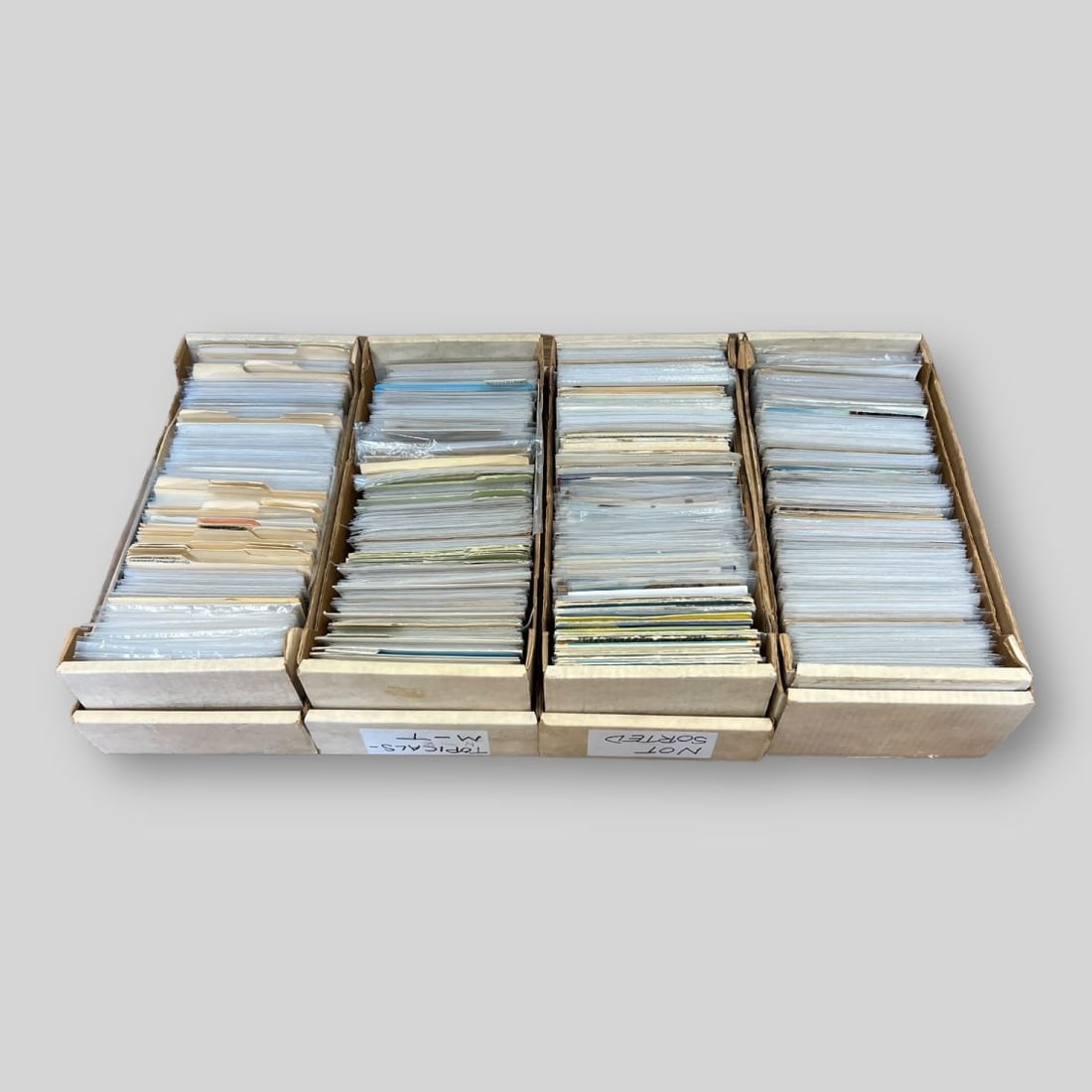 Vintage Huge Lot  2500+  Post Cards (1 of 8)