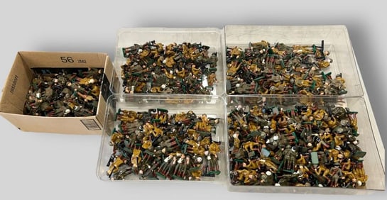 Vintage Huge Lot Metal Army Soldier Toys