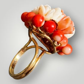 Vintage 14K Yellow Gold Carved Coral Flower Cocktail Ring