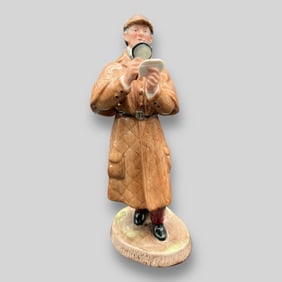 Royal Doulton 'The Detective' Porcelain Figurine HN#2359