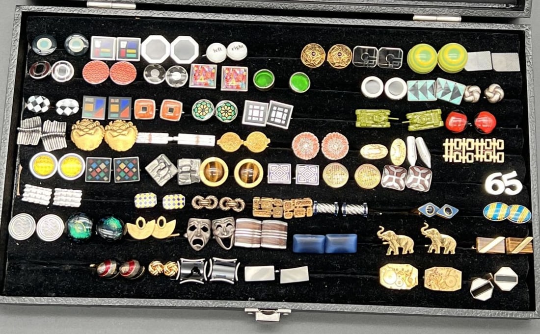 Large Lot of 60 Vintage Cuff Links (1 of 5)