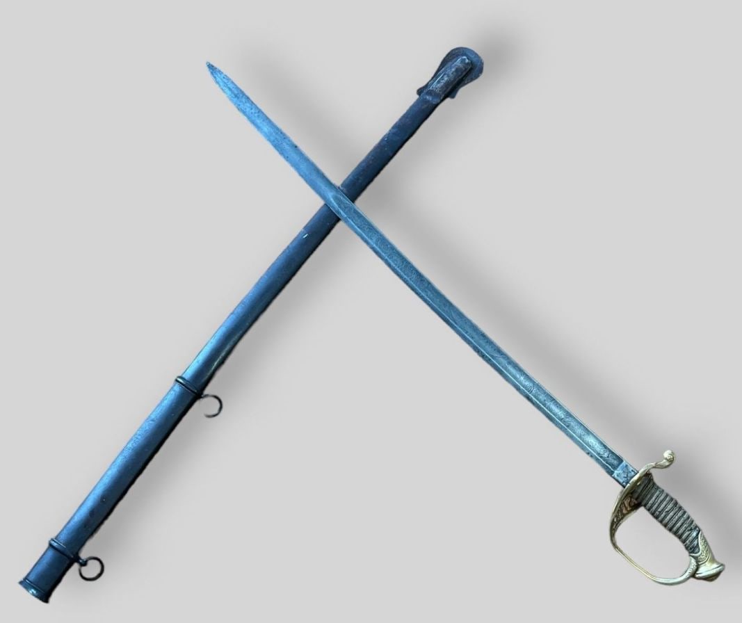 Civil War U.S. Foot Officer Cavalry Sword w/ Scabbard (1 of 15)