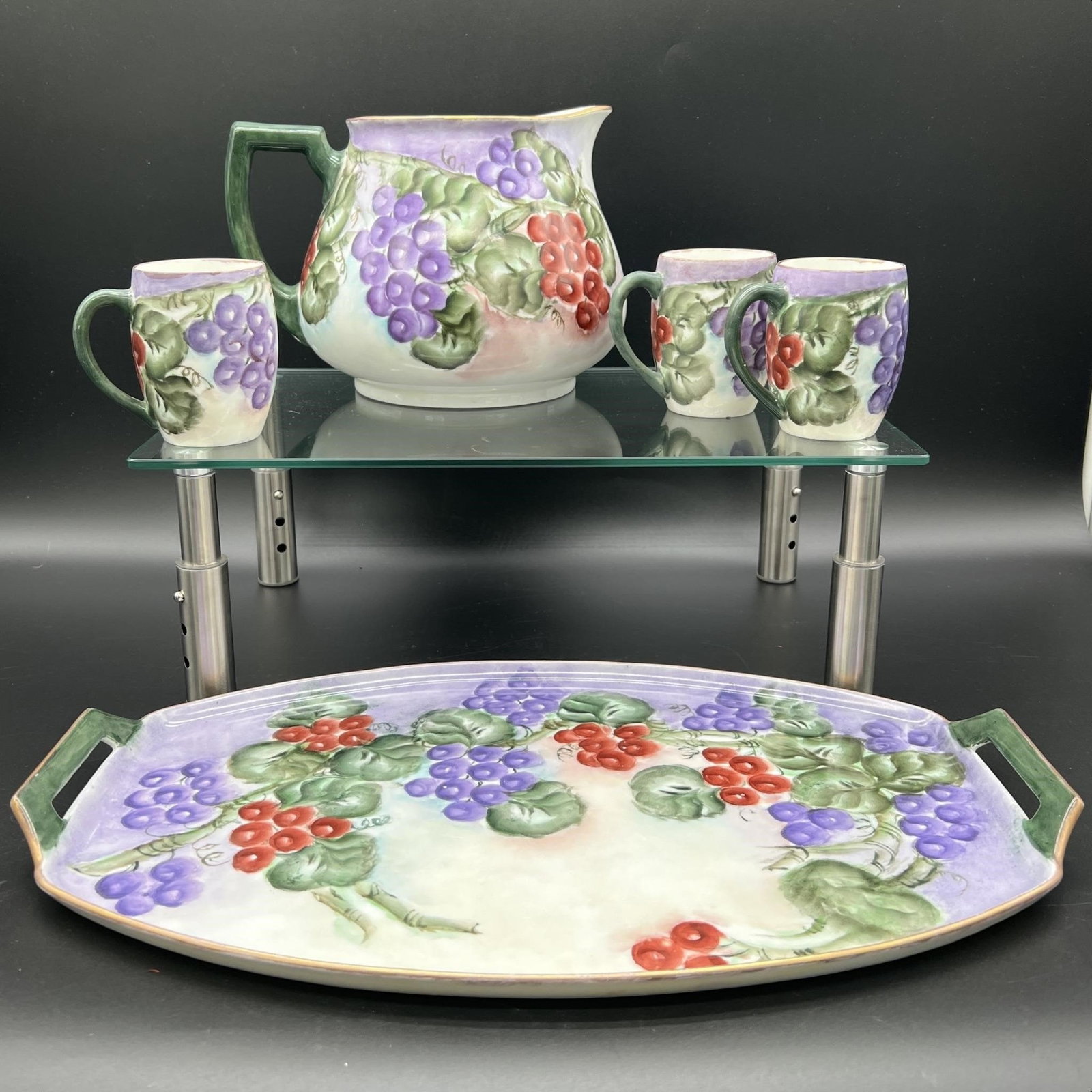 Lot of 5 Porcelain Pieces Grape Pattern (1 of 6)