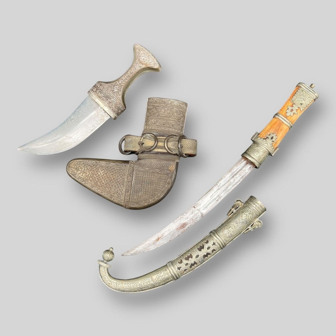 Lot of 2 Middle Eastern Knives w/ Sheaths (1 of 10)