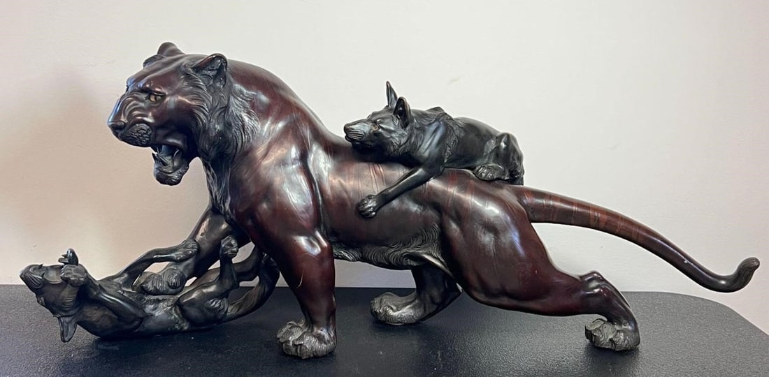Asian Bronze Sculpture Wolves Attacking Tiger (1 of 7)