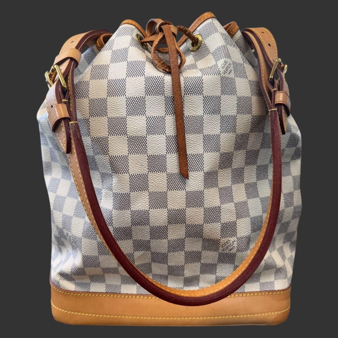 Louis Vuitton Damier Azur White Large Bucket Bag (1 of 12)