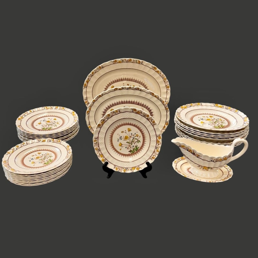 Copeland Spode "Buttercup" Dinnerware Set, 31pcs (1 of 6)