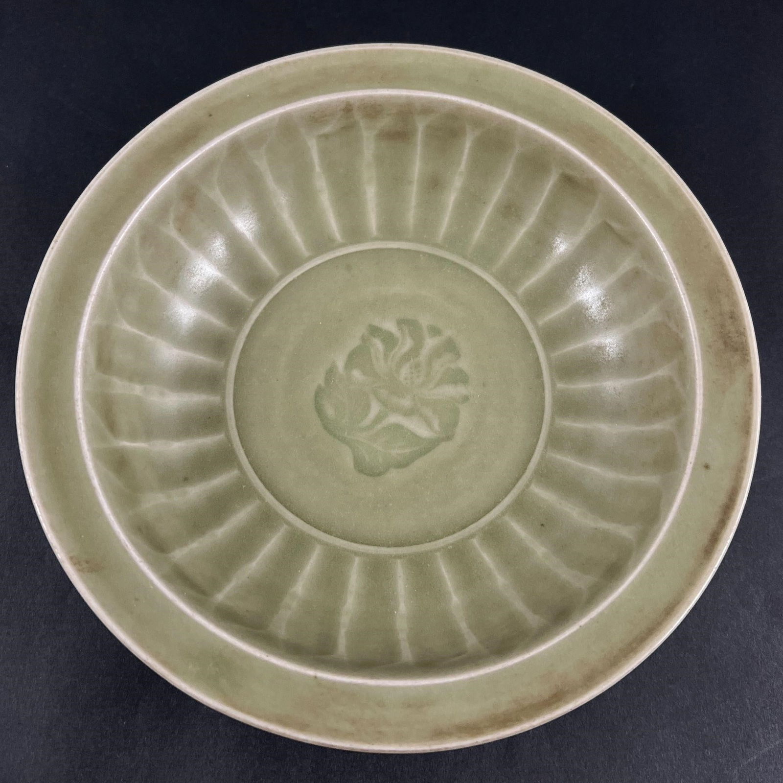 Antique Green Jade Longquan Ming Dynasty Plate (1 of 7)